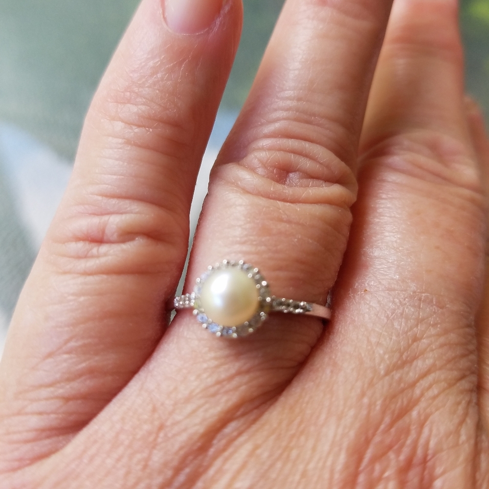 Sterling Silver Genuine Pearl Ring